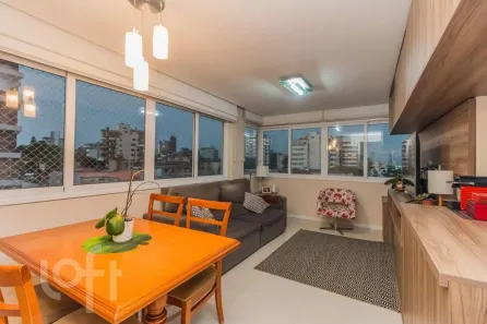 Apartamento com 3 Quartos à venda, 68m² no Petrópolis, Porto Alegre