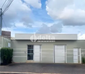 Ponto Comercial com 1 Quarto para alugar, 250m² no Nossa Senhora Aparecida, Uberlândia