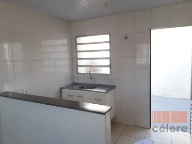 Casa com 1 Quarto para alugar, 30m² no Vila Invernada, São Paulo