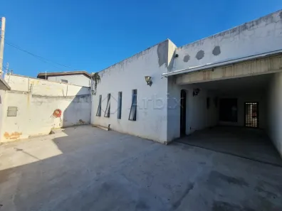 Casa com 3 Quartos à venda, 200m² no Jardim Paulistano, Americana