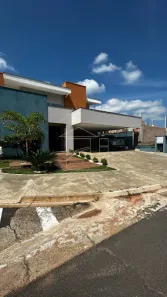 Casa com 4 Quartos à venda, 360m² no Jardim São Domingos, Marília