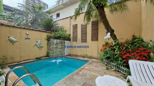 Casa com 3 Quartos à venda, 182m² no Campo Grande, Santos