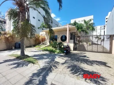 Apartamento com 2 Quartos para alugar, 60m² no Córrego Grande, Florianópolis