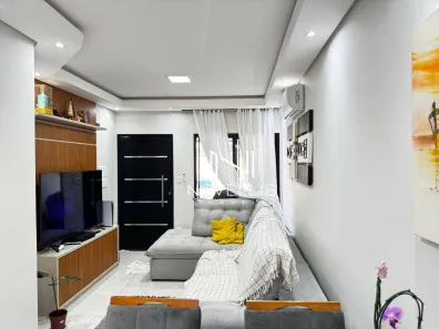 Casa de Condomínio com 3 Quartos à venda, 130m² no Jardim Jacinto, Jacareí