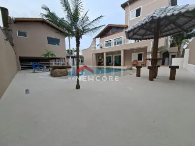 Sobrado com 5 Quartos à venda, 390m² no Jardim Imperador, Peruíbe
