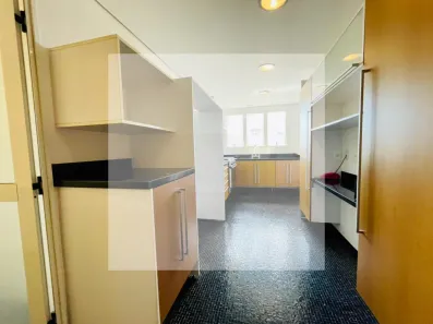 Apartamento com 3 Quartos para venda ou aluguel, 215m² no Sumaré, São Paulo