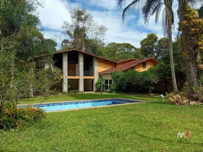Casa com 4 Quartos à venda, 1100m² no Carangola, Petrópolis