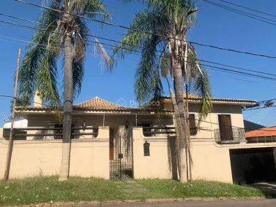 Casa com 4 Quartos para alugar, 334m² no Jardim das Paineiras, Campinas