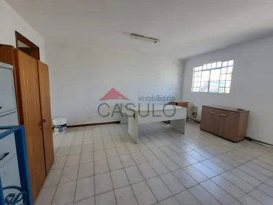 Galpão/Depósito/Armazém para alugar, 222m² no Parque Centenário, Jundiaí