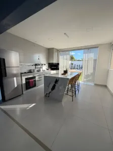 Apartamento com 3 Quartos à venda, 199m² no Riviera de Santa Cristina II, Itaí