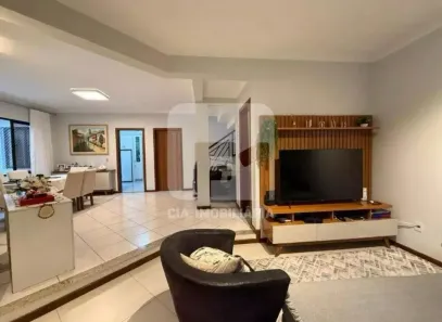 Casa com 4 Quartos à venda, 249m² no Itacorubi, Florianópolis