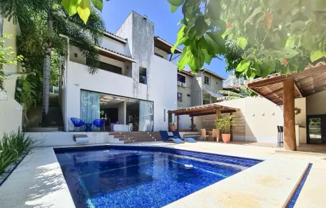 Casa de Condomínio com 4 Quartos à venda, 266m² no Candeal, Salvador
