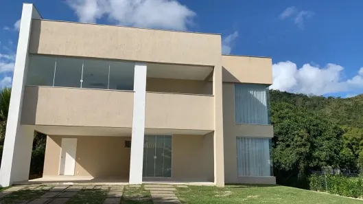 Casa com 4 Quartos para venda ou aluguel, 550m² no Ubatiba, Maricá