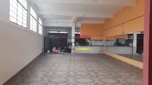 Prédio Comercial para alugar, 200m² no Água Fria, São Paulo