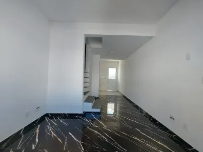 Sobrado com 2 Quartos para alugar, 57m² no Parque Rodrigo Barreto, Arujá