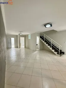 Casa com 3 Quartos para alugar, 130m² no Loteamento Villa Branca, Jacareí