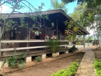 Casa com 3 Quartos à venda, 4200m² no Recanto dos Camargos, Caçapava