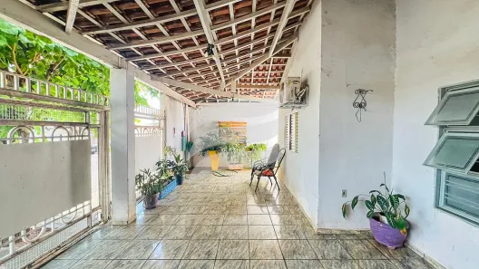 Casa com 2 Quartos à venda, 175m² no Umuarama, Araçatuba