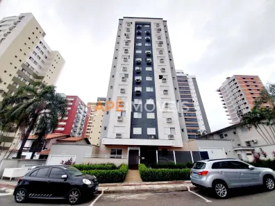 Apartamento com 2 Quartos para alugar, 70m² no Centro, Criciúma