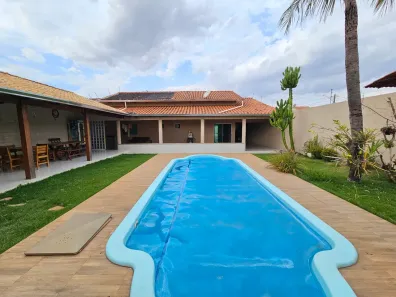 Casa com 3 Quartos à venda, 455m² no Residencial Center Ville, Goiânia