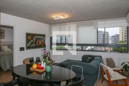 Apartamento com 2 Quartos à venda, 66m² no Vila Ipojuca, São Paulo