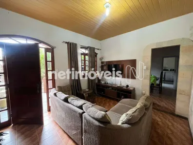Casa com 3 Quartos à venda, 166m² no Novo Glória, Belo Horizonte
