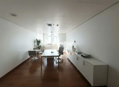 Sala Comercial à venda, 39m² no Moinhos de Vento, Porto Alegre