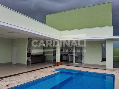 Casa com 2 Quartos para alugar, 151m² no Residencial Cambuy, Araraquara