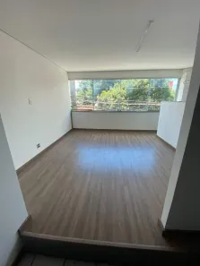 Apartamento com 2 Quartos para alugar, 80m² no Carlos Prates, Belo Horizonte