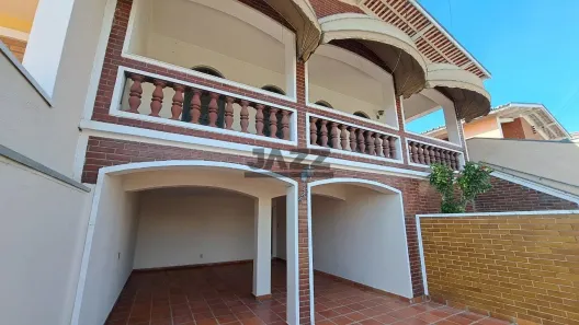 Casa com 3 Quartos à venda, 240m² no Jardim Chapadão, Campinas