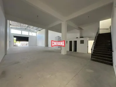Galpão/Depósito/Armazém para alugar, 470m² no Parque Jaçatuba, Santo André