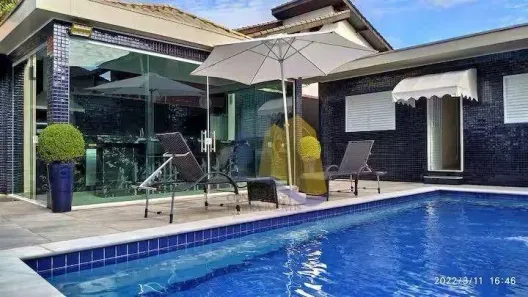 Casa com 5 Quartos para alugar, 265m² no Riviera, Bertioga