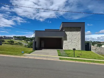 Casa de Condomínio com 3 Quartos à venda, 231m² no Jardins Nápoles, Senador Canedo