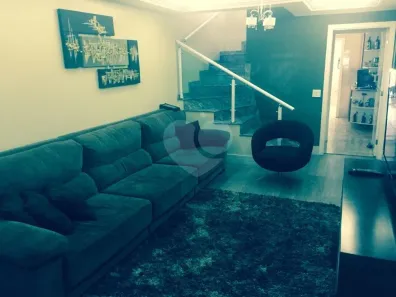 Casa com 3 Quartos à venda, 230m² no Vila Santa Maria, São Paulo
