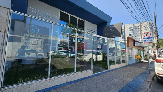 Imóvel Comercial com 9 Quartos para alugar, 300m² no Praia da Costa, Vila Velha