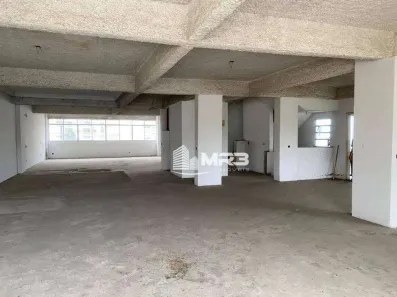 Prédio Comercial para alugar, 1650m² no Taquara, Rio de Janeiro