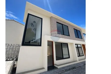 Casa com 2 Quartos à venda, 100m² no Porto Seguro, Porto Seguro