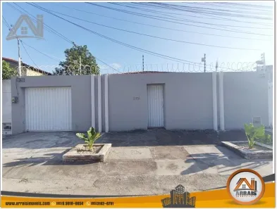 Casa com 3 Quartos à venda, 130m² no Itaperi, Fortaleza