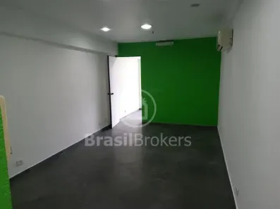Sala Comercial à venda, 38m² no Vila Isabel, Rio de Janeiro