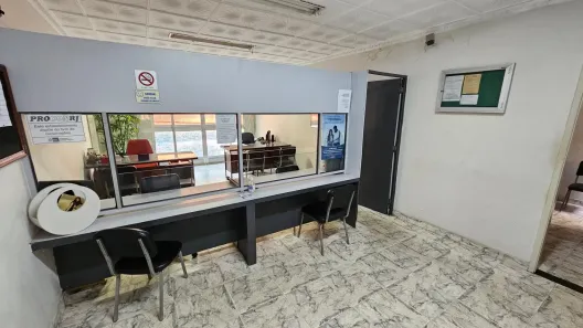 Sala Comercial com 3 Quartos à venda, 94m² no Centro, São João de Meriti