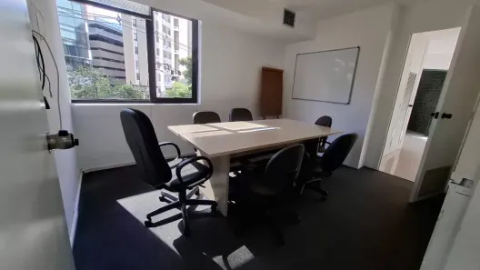 Sala Comercial com 1 Quarto para alugar, 140m² no Cidade Monções, São Paulo