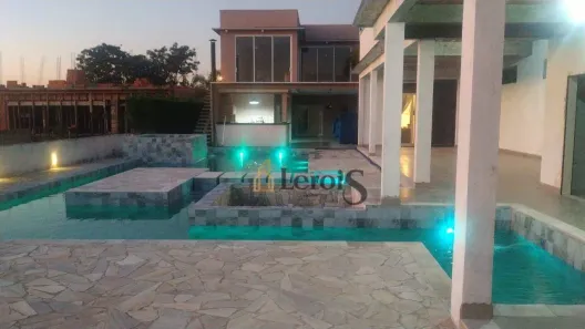 Casa de Condomínio com 3 Quartos para alugar, 598m² no Terras de Mont Serrat, Salto