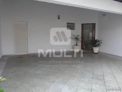 Casa com 4 Quartos à venda, 331m² no Jardim Karaíba, Uberlândia