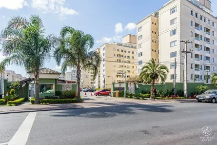 Apartamento com 2 Quartos à venda, 53m² no Portão, Curitiba