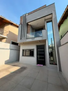 Casa com 3 Quartos para alugar, 190m² no Ipês (Polvilho), Cajamar