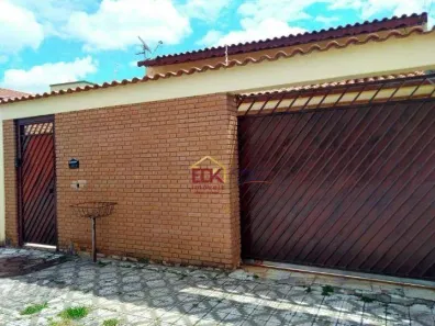 Casa com 4 Quartos à venda, 200m² no Areão, Taubaté