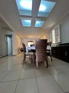 Casa com 4 Quartos à venda, 185m² no Cidade dos Funcionários, Fortaleza