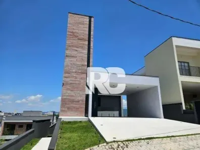 Casa de Condomínio com 3 Quartos à venda, 240m² no Cézar de Souza, Mogi das Cruzes