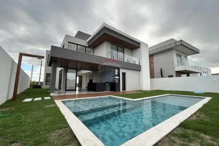 Casa com 4 Quartos à venda, 312m² no Vale do Landirana (Abrantes), Camaçari