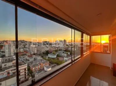Apartamento com 2 Quartos à venda, 103m² no Menino Deus, Porto Alegre